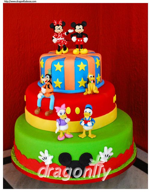Disney Mickey Mouse and Friends Cake Disney Mickey Mouse and Friends Cake
