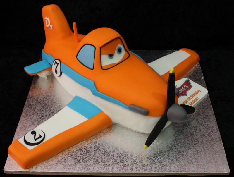 Disney Planes Dusty Cake