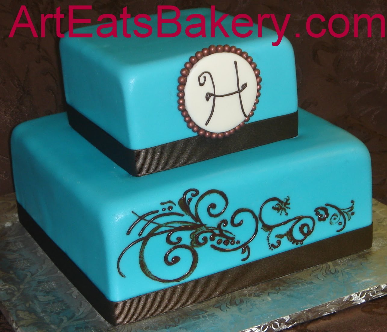 Elegant 2 Tier Square Birthday Cakes