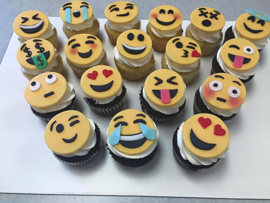 Emoji Cupcake Cake