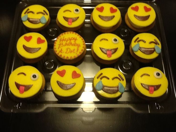 Emoji Cupcakes Emoji Cupcakes