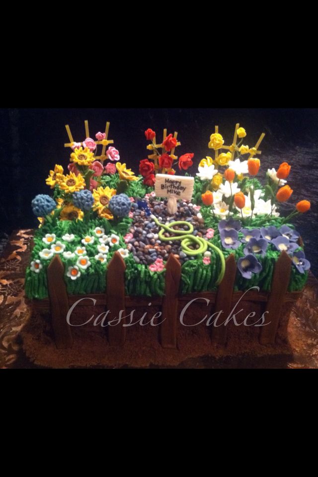 12 Photos of Garden Flowers That Look Like Cakes 12 Photos of Garden Flowers That Look Like Cakes