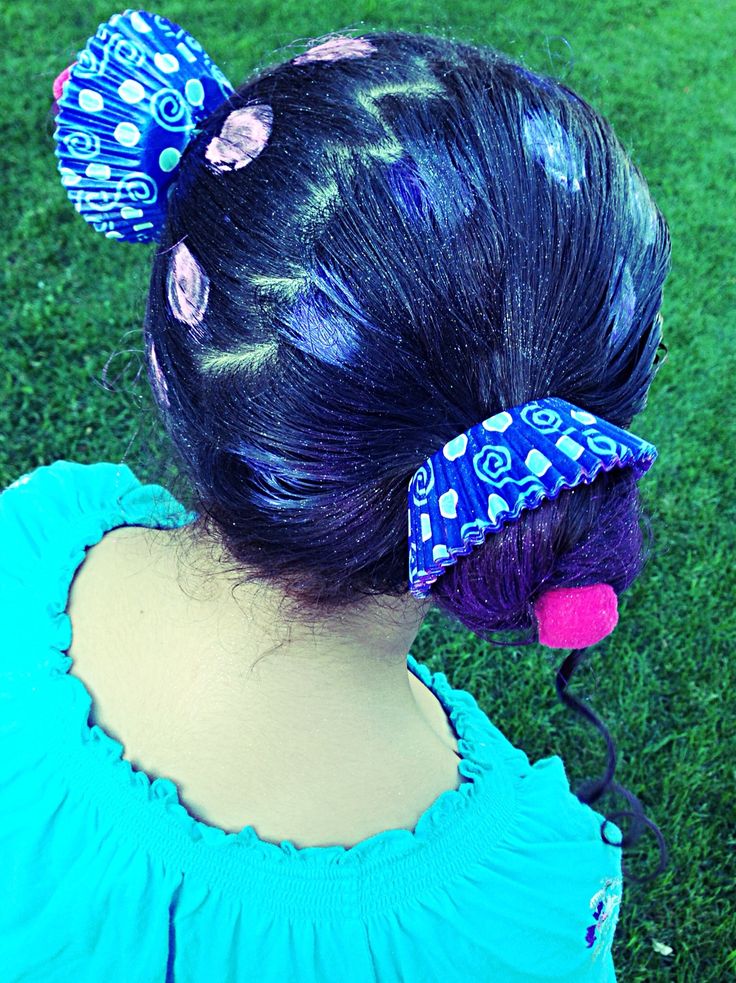 Hairstyle for Crazy Hair Day Cupcake