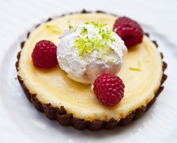 Key Lime Cheesecake with Chocolate Crust Key Lime Cheesecake with Chocolate Crust