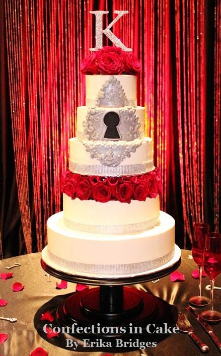 Key to My Heart Wedding Cake