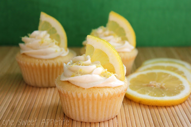 Lemon Coconut Cupcakes