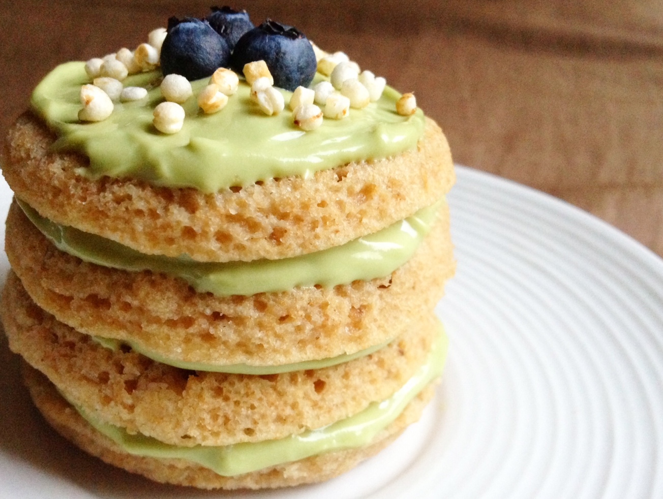 Mini Puffed Quinoa Cakes