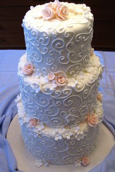 Peach Wedding Cake with Flowers