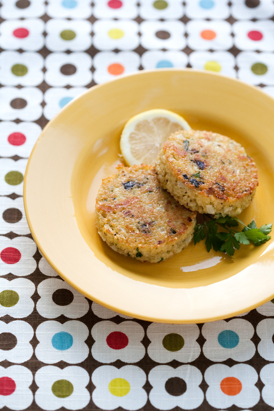 Quinoa with Parsley Lemon and Olive Cakes