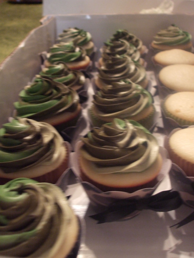 Redneck Wedding Cake Cupcake Redneck Wedding Cake Cupcake