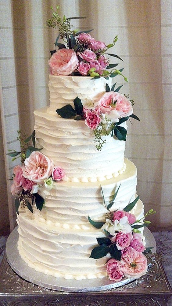 Rustic Wedding Cake with Flowers Rustic Wedding Cake with Flowers
