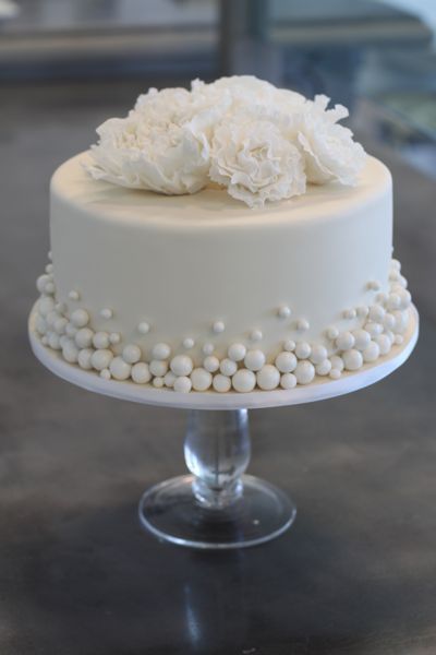 Single Layer Wedding Cake Single Layer Wedding Cake