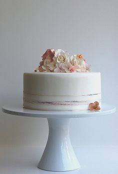 Single Tier Wedding Cake