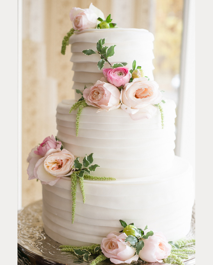 Spring Wedding Cake with Flowers