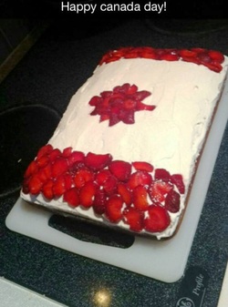 Strawberries and Cream Sheet Cake Strawberries and Cream Sheet Cake