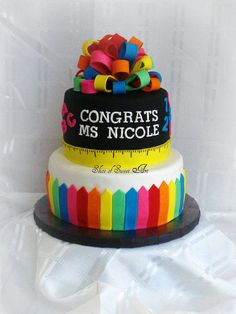 Teacher Graduation Cake Idea