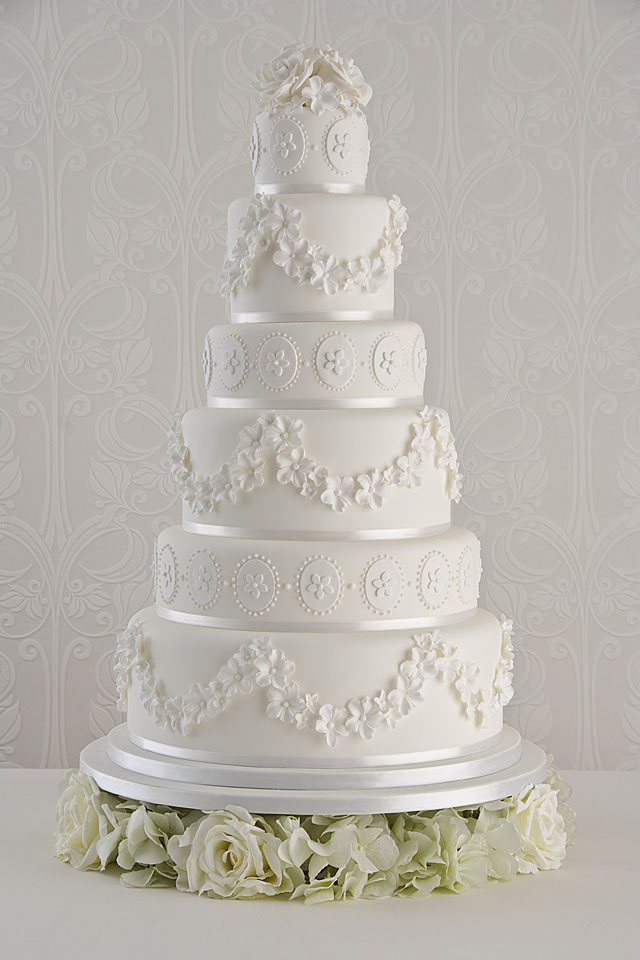 Vintage Wedding Cake