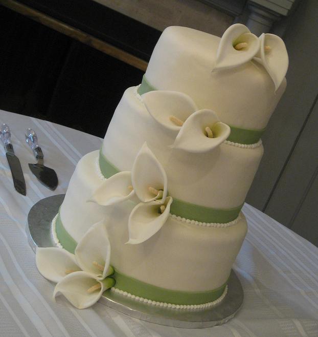 Wedding Cake with Calla Lilies