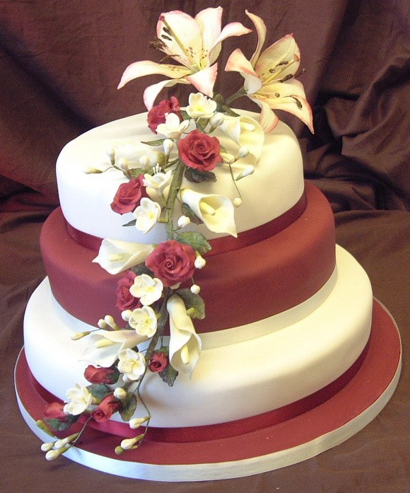 Wedding Cakes with Lilies and Roses