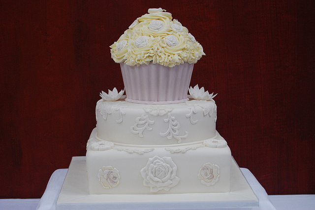 Wedding Giant Cupcake Cake