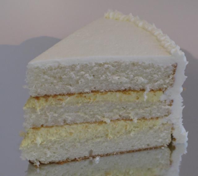 White Cake with Bavarian Cream Filling