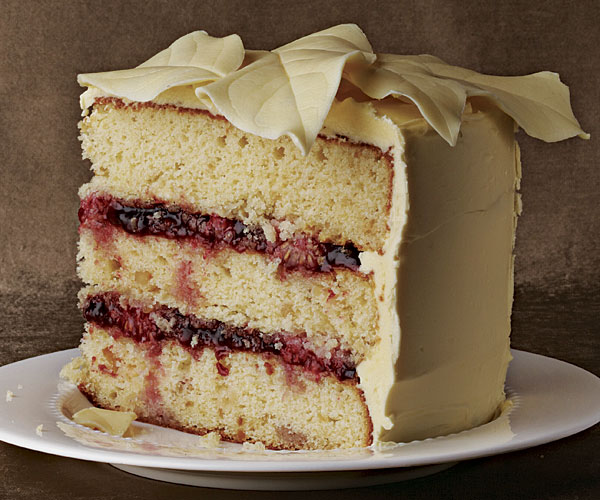 White Chocolate Cake with Raspberry Filling