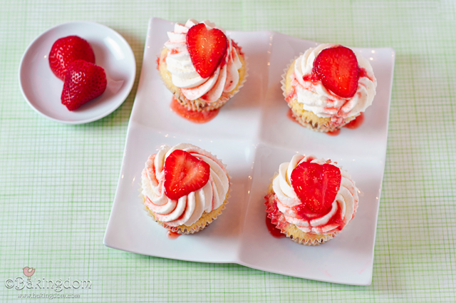 White Chocolate Cupcakes with Strawberry Filling