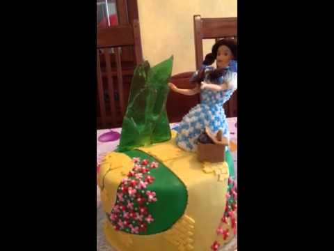 Wizard of Oz Cake