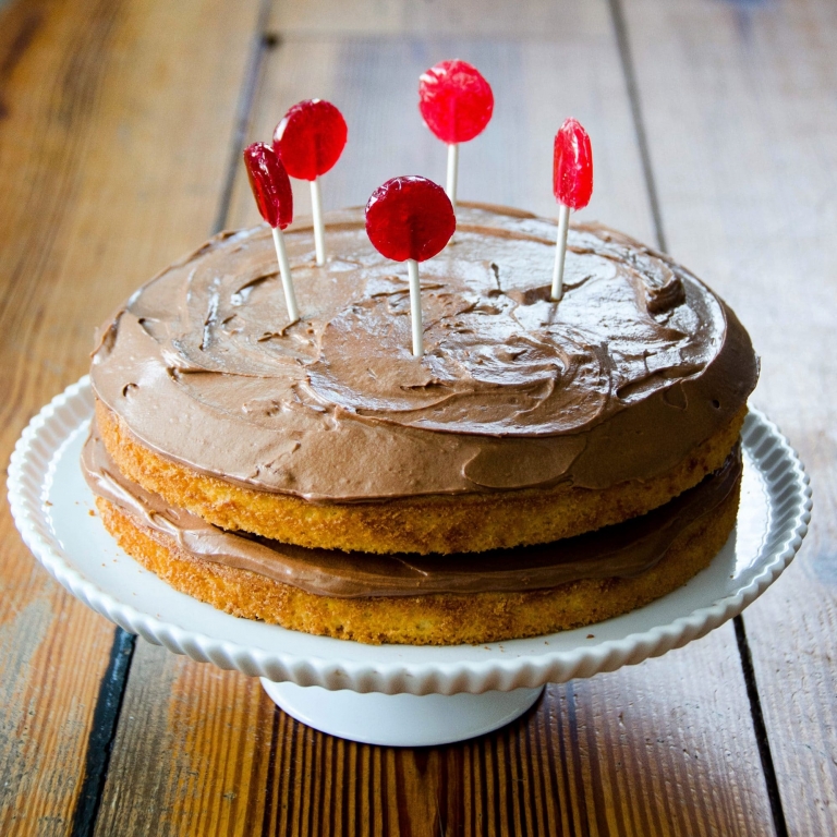 Yellow Cake with Chocolate Frosting Recipe