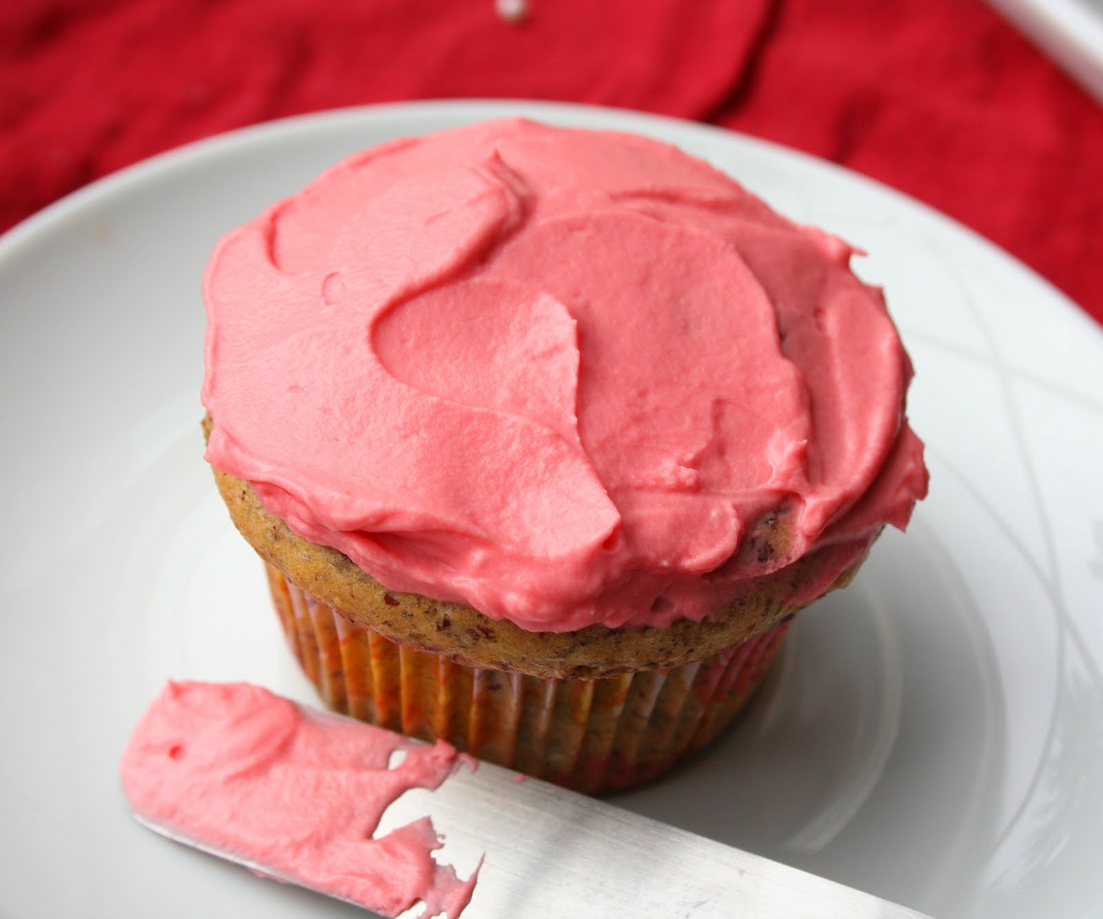 Chocolate Raspberry Cupcakes with Cream Cheese Frosting