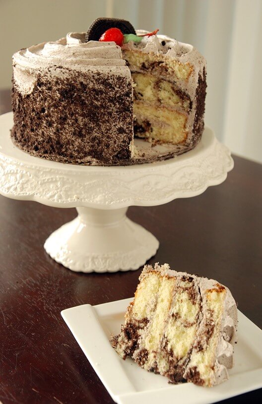 Cookies and Cream Cake