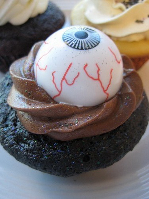 Cool Halloween Cupcake Ideas