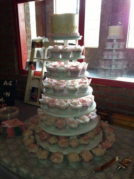 Country Cupcake Wedding Cakes