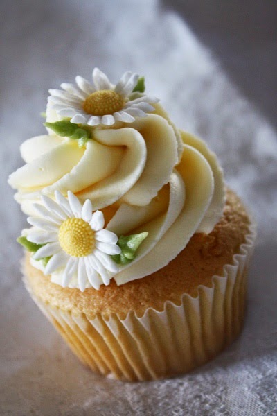 Daisy Cupcakes