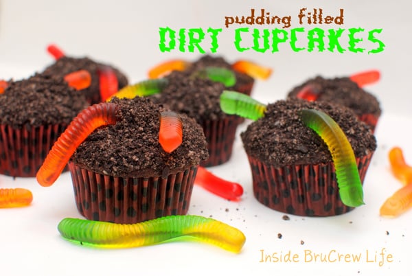 Dirt Cupcakes with Gummy Worms Recipe