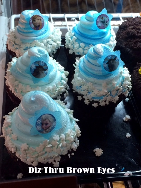 Disney Frozen Cupcakes