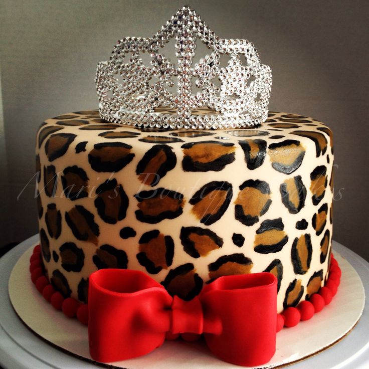 Diva Leopard Print Cake