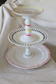 DIY Cupcake Stand DIY Cupcake Stand