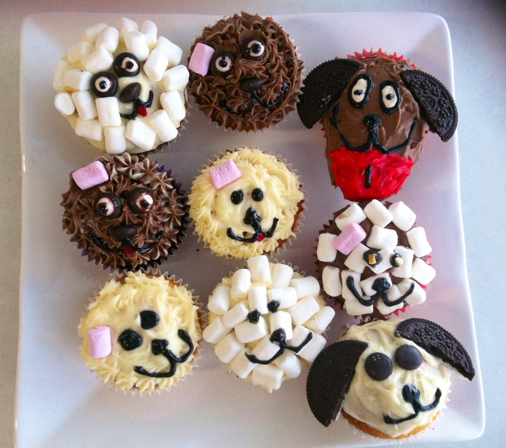 Dog Face Cupcake Cakes