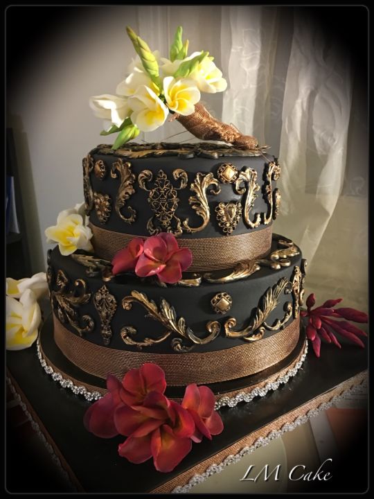 Elegant 50th Birthday Cakes