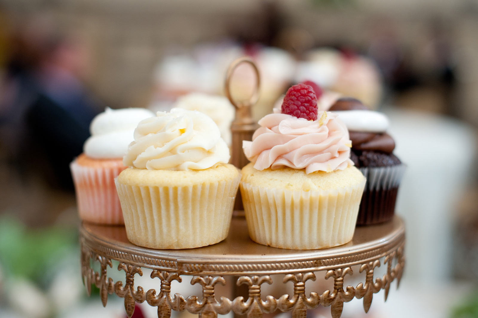 Elegant Wedding Cupcakes