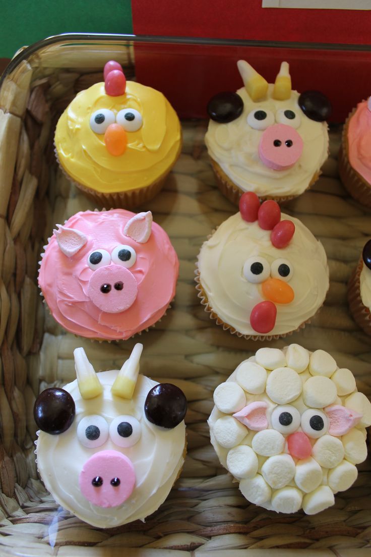 Farm Animal Cupcakes Birthday Party