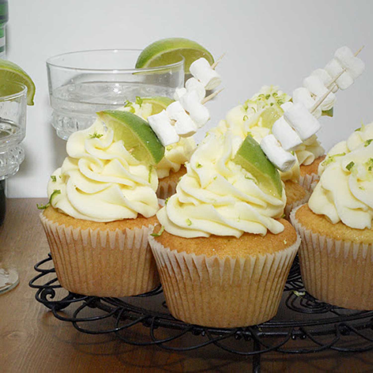 Gin and tonic Gin and tonic