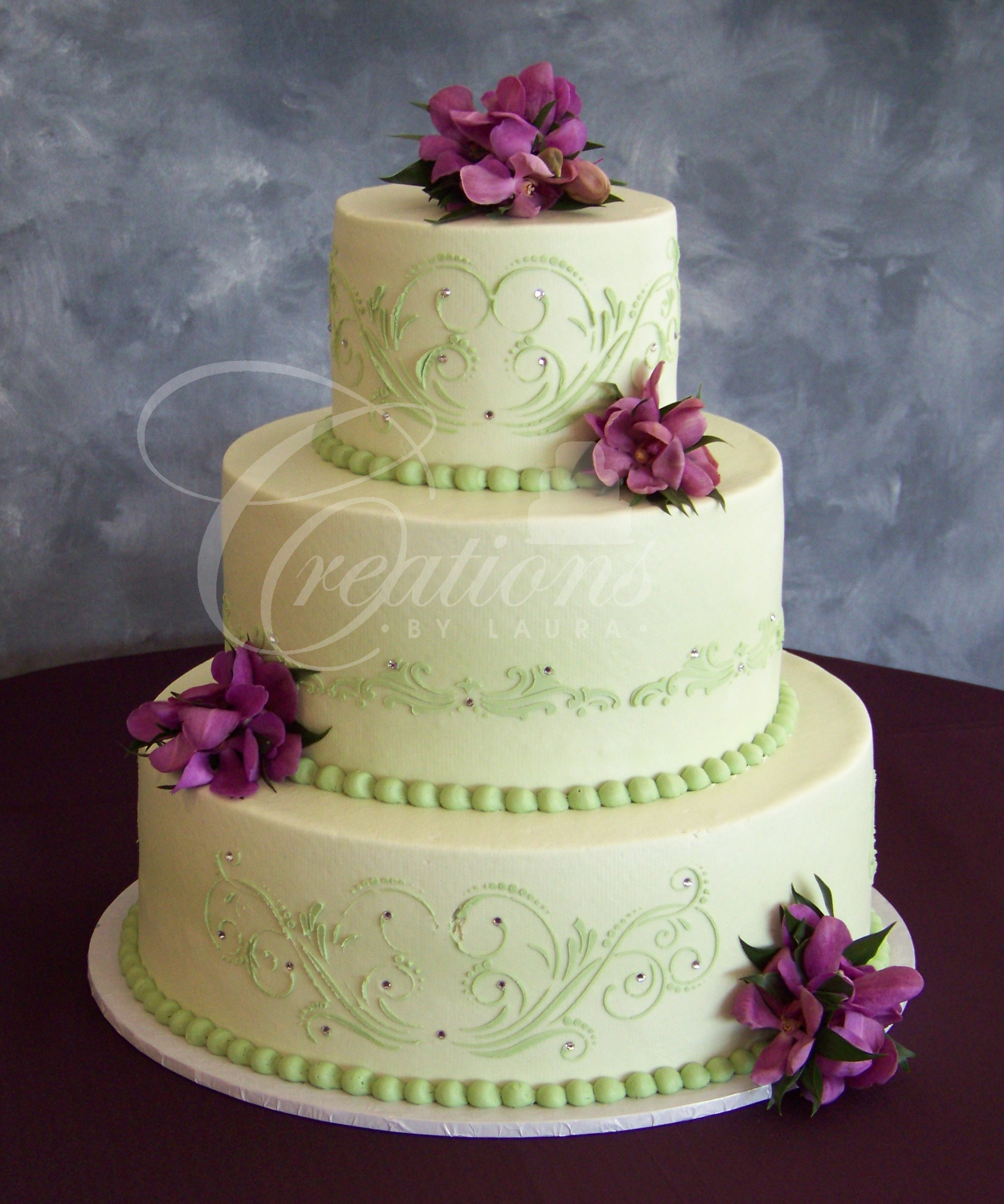 Green Wedding Cake with Flowers