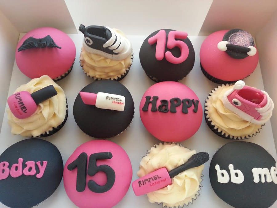 Makeup Cupcakes - Perfect for a Mary Kay Party