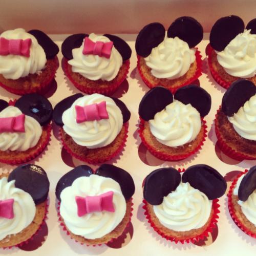 Minnie Mouse Cupcakes Minnie Mouse Cupcakes