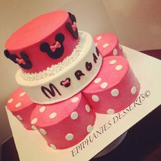 Minnie Mouse Themed Cake