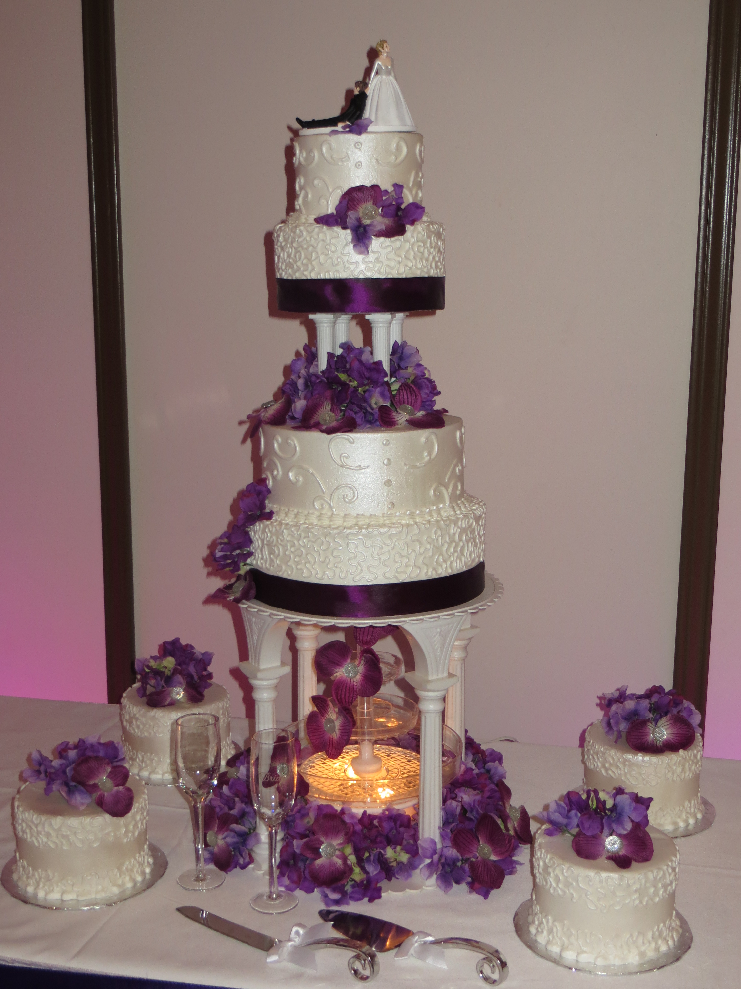 Old School Wedding Cake