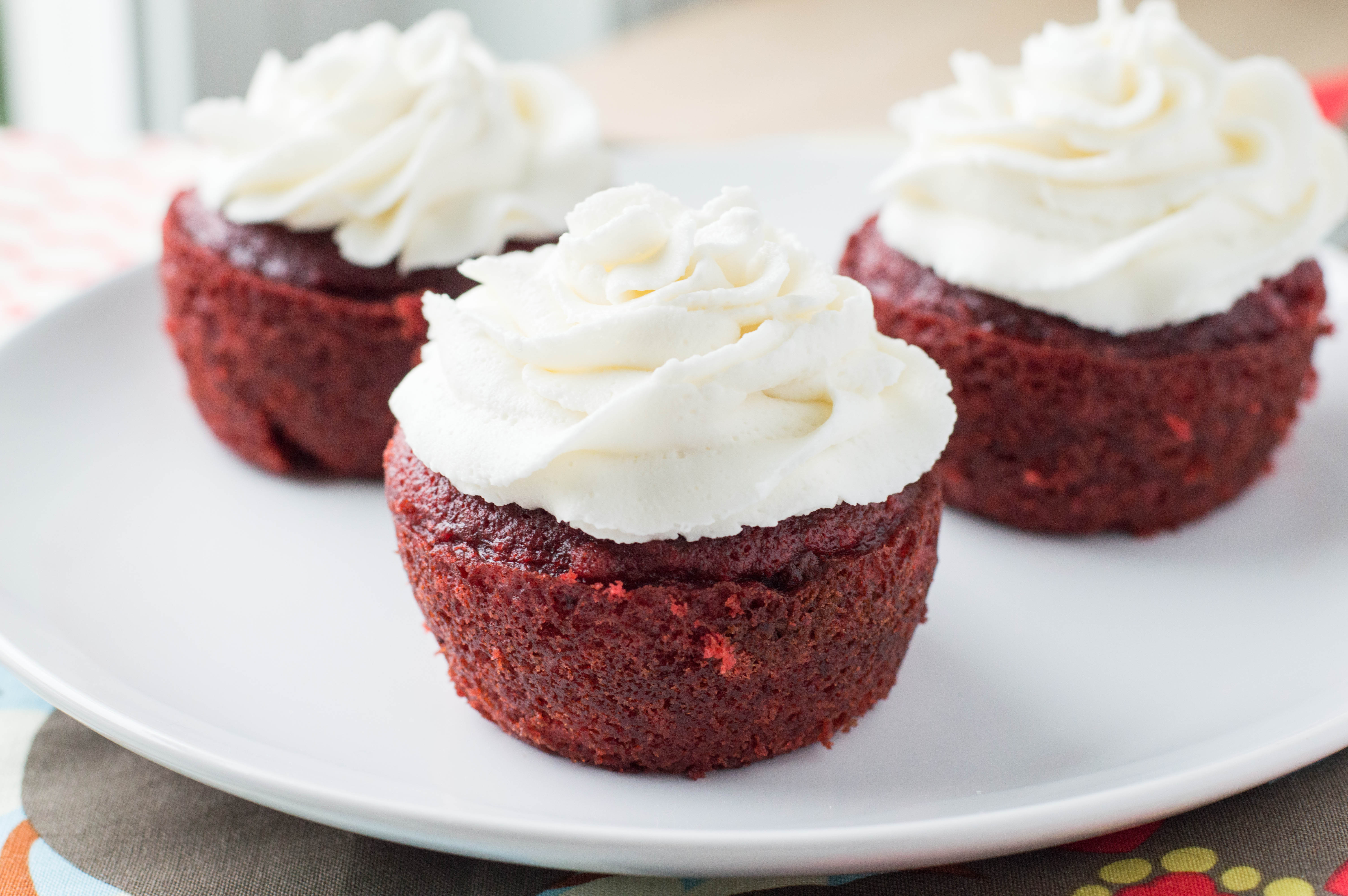 Red Velvet Cheesecake Cupcakes