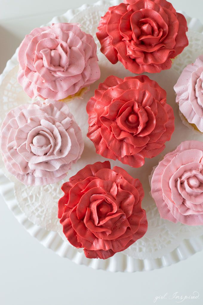 Rose Frosting Techniques for Cupcakes